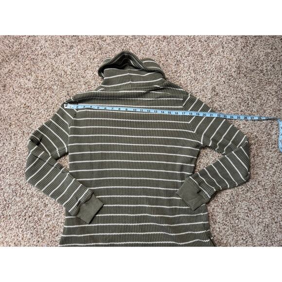 L.L. Bean Thermal Turtle Neck Shirt/Sweatshirt, Women's Large, super soft; Green - Picture 7 of 10